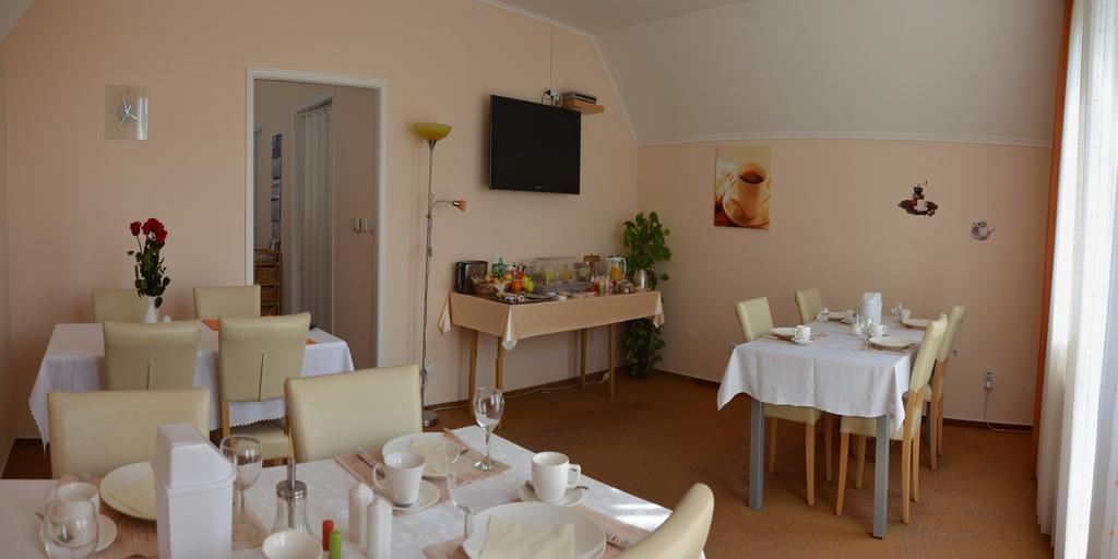 Penzion Duo Mladá Boleslav Exterior foto